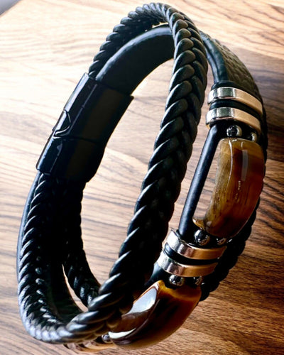 "Tiikerinsilmä"-rannekoru, jossa on mahdollisuus personointiin lahjaksi