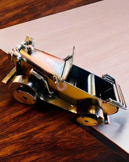 Retro klassinen auto, auto, rautaa - Kokoelma "Vintage Drive", automalli, personointi kaiverruksella lahjaksi