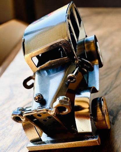Retro klassinen auto, auto, rautaa - Kokoelma "Vintage Drive", automalli, personointi kaiverruksella lahjaksi