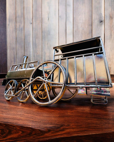 Rautainen veturi "Retro Express" – koriste, malli, käsintehty, kaiverrusmahdollisuus lahjaksi