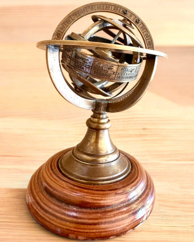 Astrolabium Artis 2 - 30 cm korkea, Käsintehty Kaiverrusvaihtoehdolla, toimiston sisustus, premium