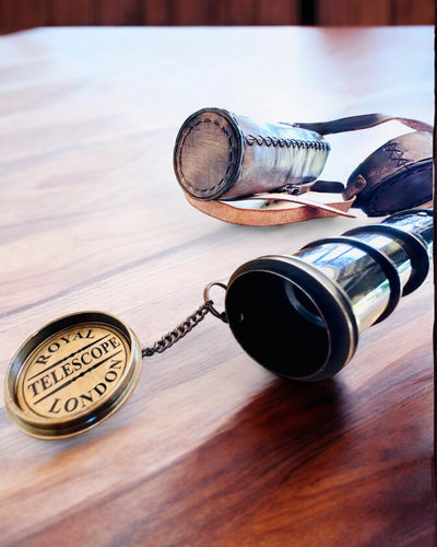 Premium Luneta "Voyager" kaiverretulla kaukoputkella ja luonnon nahkaisella kotelolla, mahdollisuus personoida kaiverruksella lahjaksi