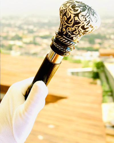 Kävelykeppi "Majesteettikeppi" Puinen Käsintehty, kaiverrusmahdollisuus, 2 vaihtoehtoa valittavana