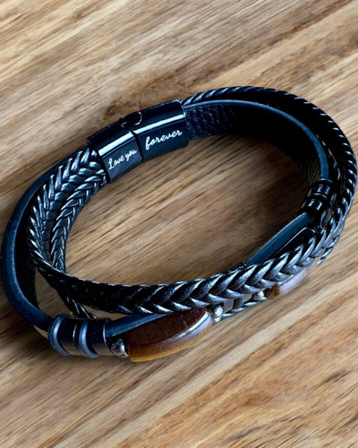 Miesten Rannekoru Magnetic Love – nahkainen, mahdollisuus personointiin kaiverruksella lahjaksi