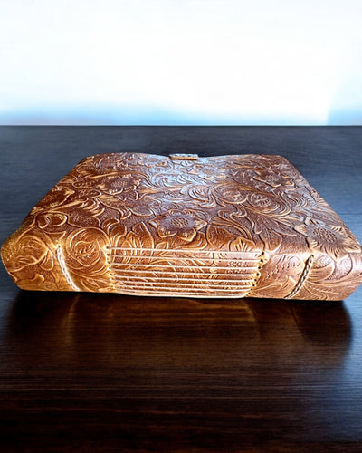 Nahkainen Vintage-muistikirja "Floralis" – käsin painettu, 400 sivua, kaiverrusmahdollisuus, 2 vaihtoehtoa