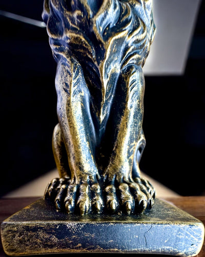 Leijonakuningas – Kompakti 14.5 cm koristefiguuri kaiverrusmahdollisuudella lahjaksi