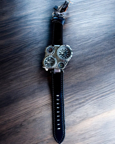 Selviytymiskello "Explorer 4in1", mahdollisuus personointiin kaiverruksella lahjaksi