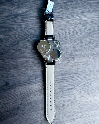 Selviytymiskello "Explorer 4in1", mahdollisuus personointiin kaiverruksella lahjaksi