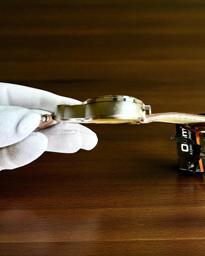 Selviytymiskello "Explorer 4in1", mahdollisuus personointiin kaiverruksella lahjaksi