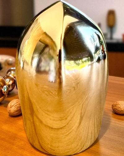 Miniatyyri ritari­kypärä ”Guardian” messinkiä – käsintehty, 12 cm, kaiverruksella personoitava lahja