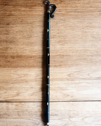 Kävelykeppi Lohikäärme Vartija – mahdollisuus personointiin kaiverruksella lahjaksi