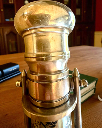 Navigator-keppi 2.0 kompassilla ja piilotetulla kaukoputkella, mahdollisuus personointiin kaiverruksella lahjaksi