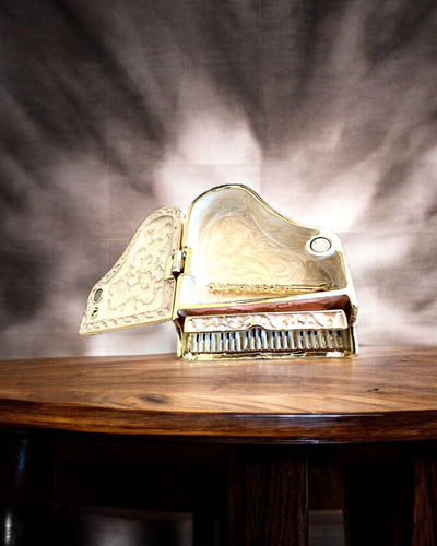 Tyylikäs korurasia "Mini Fortepiano - klassiset ruusut" - kaiverrusmahdollisuudella lahjaksi