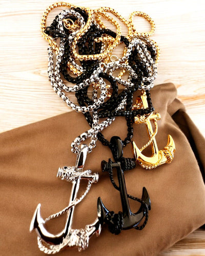 Determinaation Ankkuri, Meri Amuletti, kaulakoru, mahdollisuus personointiin kaiverruksella lahjaksi, 3 vaihtoehtoa valittavana