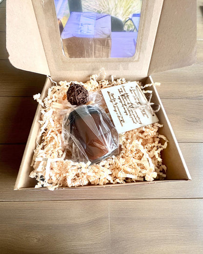 Intentionaalikynttilä Tiikerin Voima – Itsevarmuus ja hyvinvointi, 250 ml, mahdollisuus kannen personointiin lahjaksi