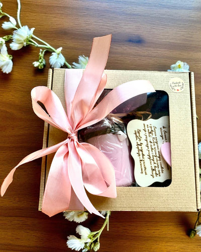 Intentionaalinen soijakynttilä Ruusukvartsi – rakkaus, harmonia ja sydämen rauha, 250 ml, mahdollisuus personointiin lahjaksi