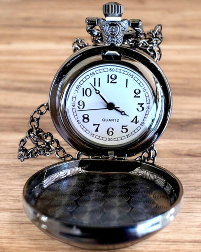 Taskukello Unicorn Elegance ketjulla, yksisarvisen teema, ilmainen kaiverrus tilauksesta