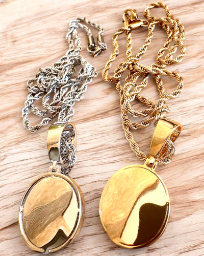 Glamour-tyylinen kompassiriipuskaulakoru zirkoneilla naisille ja miehille - 2 vaihtoehtoa valittavana, personointi kaiverruksella lahjaksi