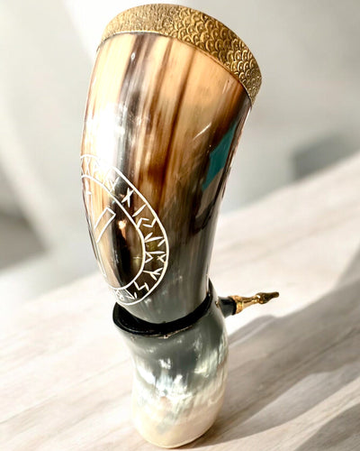 "Viking Valor" Sarvimuki - Käsin Kaiverrettu, Premium Laatu - 4 vaihtoehtoa valittavana