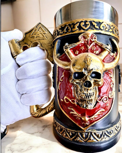 Karnawałowy Kufel Wojownika - 600 ml, 16 cm korkeus, mahdollisuus personointiin kaiverruksella lahjaksi