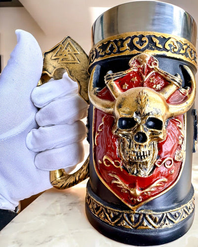 Karnawałowy Kufel Wojownika - 600 ml, 16 cm korkeus, mahdollisuus personointiin kaiverruksella lahjaksi