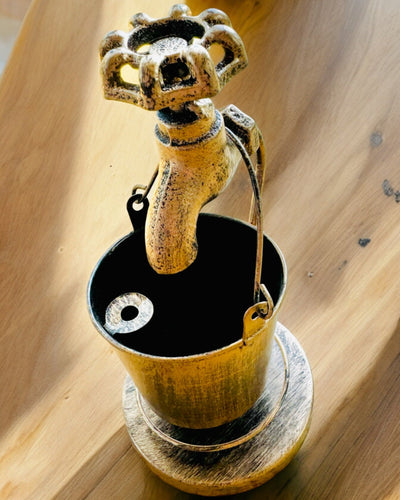 Tyylikäs metallinen tuhkakuppi "Rustic Charm" 19-23 cm korkeus, 8 vaihtoehtoa valittavana, kaiverrus pyynnöstä