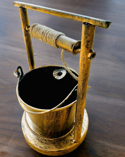 Tyylikäs metallinen tuhkakuppi "Rustic Charm" 19-23 cm korkeus, 8 vaihtoehtoa valittavana, kaiverrus pyynnöstä