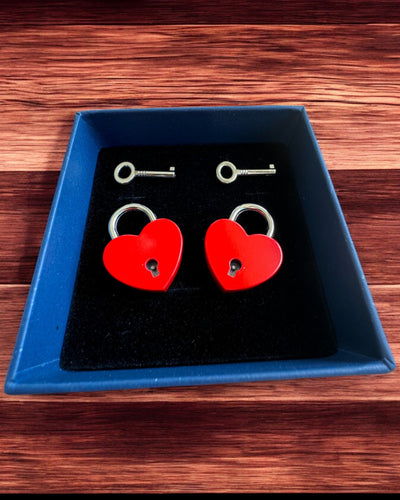 Romanttiset Mini Sydänlukot DeLuxe, 2 lukon ja avainten setti, 6 vaihtoehtoa valittavana, mahdollisuus personointiin kaiverruksella lahjaksi