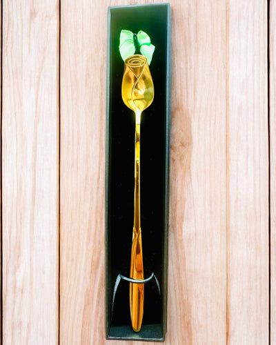 Personoitu Ruusulusikka Kaiverrusvaihtoehdolla lahjaksi - 3 värivaihtoehtoa valittavana