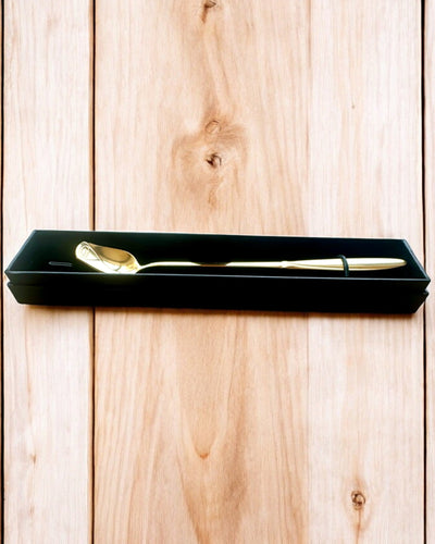 Personoitu Ruusulusikka Kaiverrusvaihtoehdolla lahjaksi - 3 värivaihtoehtoa valittavana