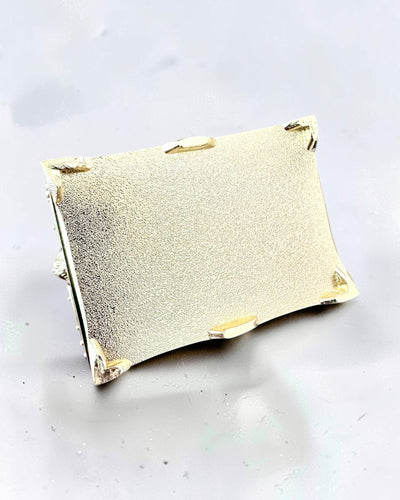 Retrotyylinen metallinen aarrearkku kaiverruksella – hopeanhohtoinen rasia 7x5x5 cm