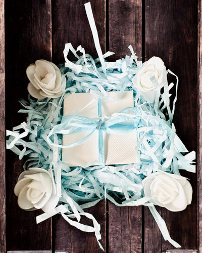 Lahjojen pakkaaminen