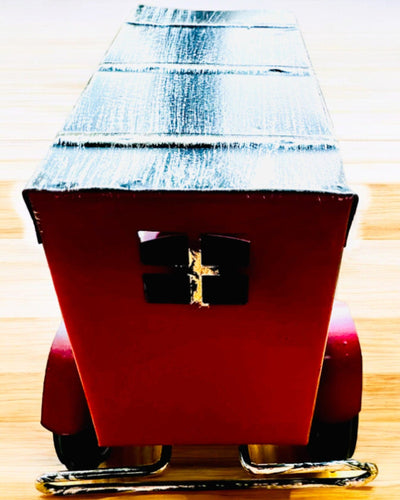 Klassinen Retro-auton malli - kolme vaihtoehtoa kaiverrusmahdollisuudella lahjaksi