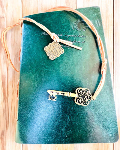 Vintage-muistikirja "Klucz Przeszłości" - Kaiverrusmahdollisuus lahjaksi, muistikirja