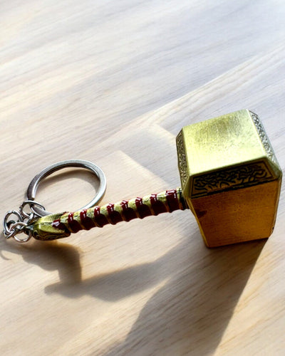 Viikinkivasara - Avaimenperä ja pullonavaaja yhdessä - Premium, mahdollisuus personointiin kaiverruksella