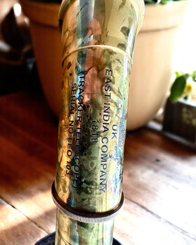 Luneta Królewska „Voyager 1818” – Ylellinen, Messinkinen, 83 cm, käsintehty, Aitoa Nahkaa oleva kotelo – Keräilyversio, personointi kaiverruksella lahjaksi