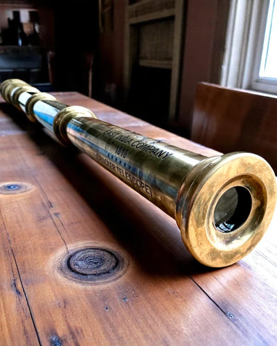 Luneta Królewska „Voyager 1818” – Ylellinen, Messinkinen, 83 cm, käsintehty, Aitoa Nahkaa oleva kotelo – Keräilyversio, personointi kaiverruksella lahjaksi