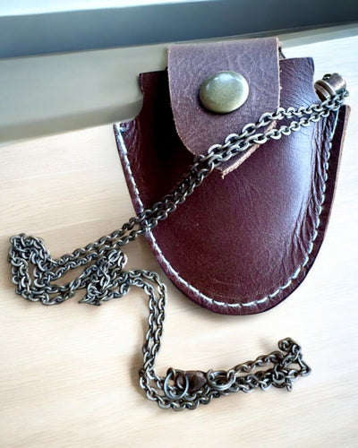 Vintage Look - Lasinen Suurennuslasi Nahkaisella Koteloilla, mahdollisuus personointiin kaiverruksella