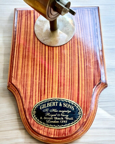 Käsityöläisen suurennuslasi "Royal Magnifier" jalustalla ja säädettävällä pidikkeellä - mahdollisuus personointiin kaiverruksella lahjaksi