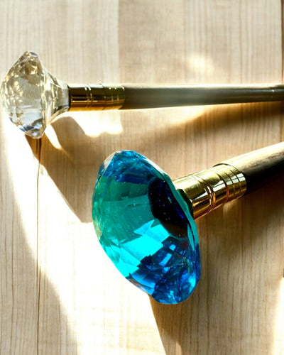 Kävelykeppi "Timantti pronssissa" - Käsintehty puinen, kaiverrusmahdollisuus