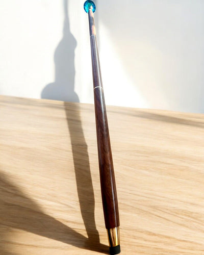 Kävelykeppi "Timantti pronssissa" - Käsintehty puinen, kaiverrusmahdollisuus