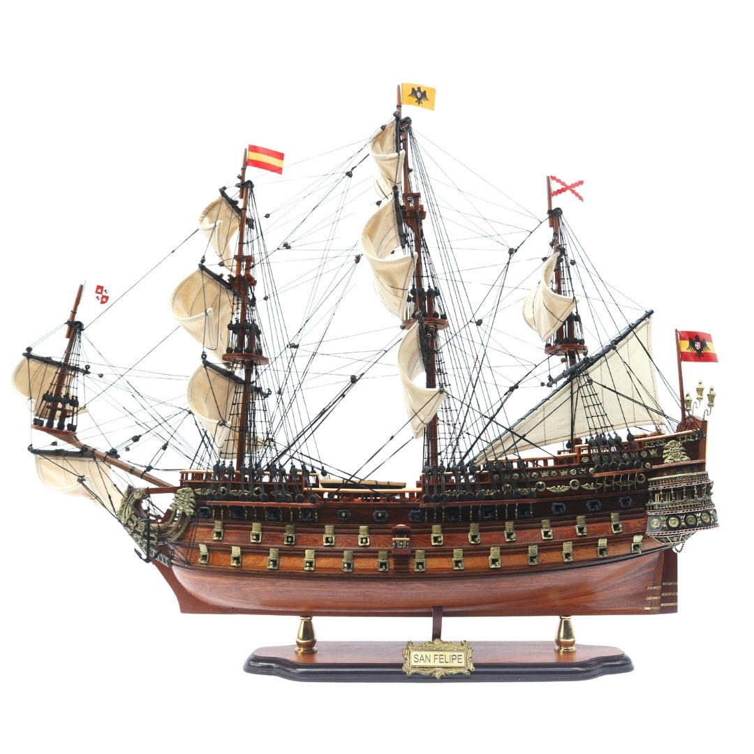 San Felipe -purjelaivamalli, 80 cm, kaiverruksella personoitavissa