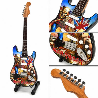 Koristeellinen Iron Maiden ”The Trooper” -minikitara mahongista – käsintehty koriste musiikkifaneille