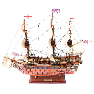 Koottu HMS Victory -purjelaivamalli, 54 cm - käsintehty jäljennös, kaiverruksella personoitavissa - ihanteellinen lahja purjehduksen ystäville - korkealaatuinen, tyylikäs puinen jalusta