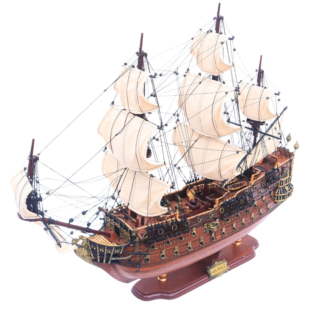 Eksklusiivinen suuri HMS Prince -purjelaivamalli, 94 cm, kaiverruksella personoitavissa