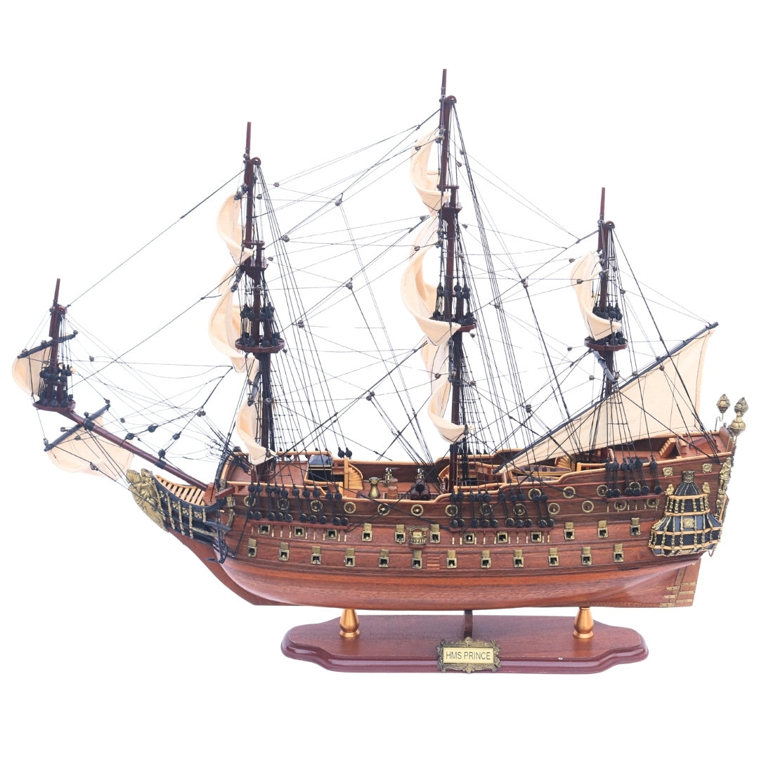 Eksklusiivinen suuri HMS Prince -purjelaivamalli, 94 cm, kaiverruksella personoitavissa