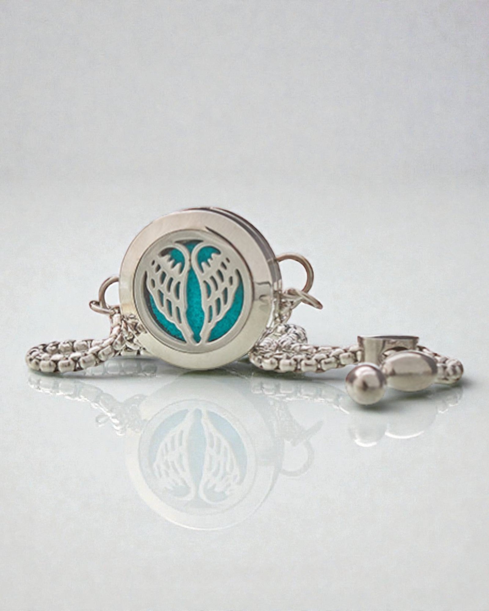 Aurora Wings – Aromaterapeuttinen rannekoru enkelinsiivillä 20 mm