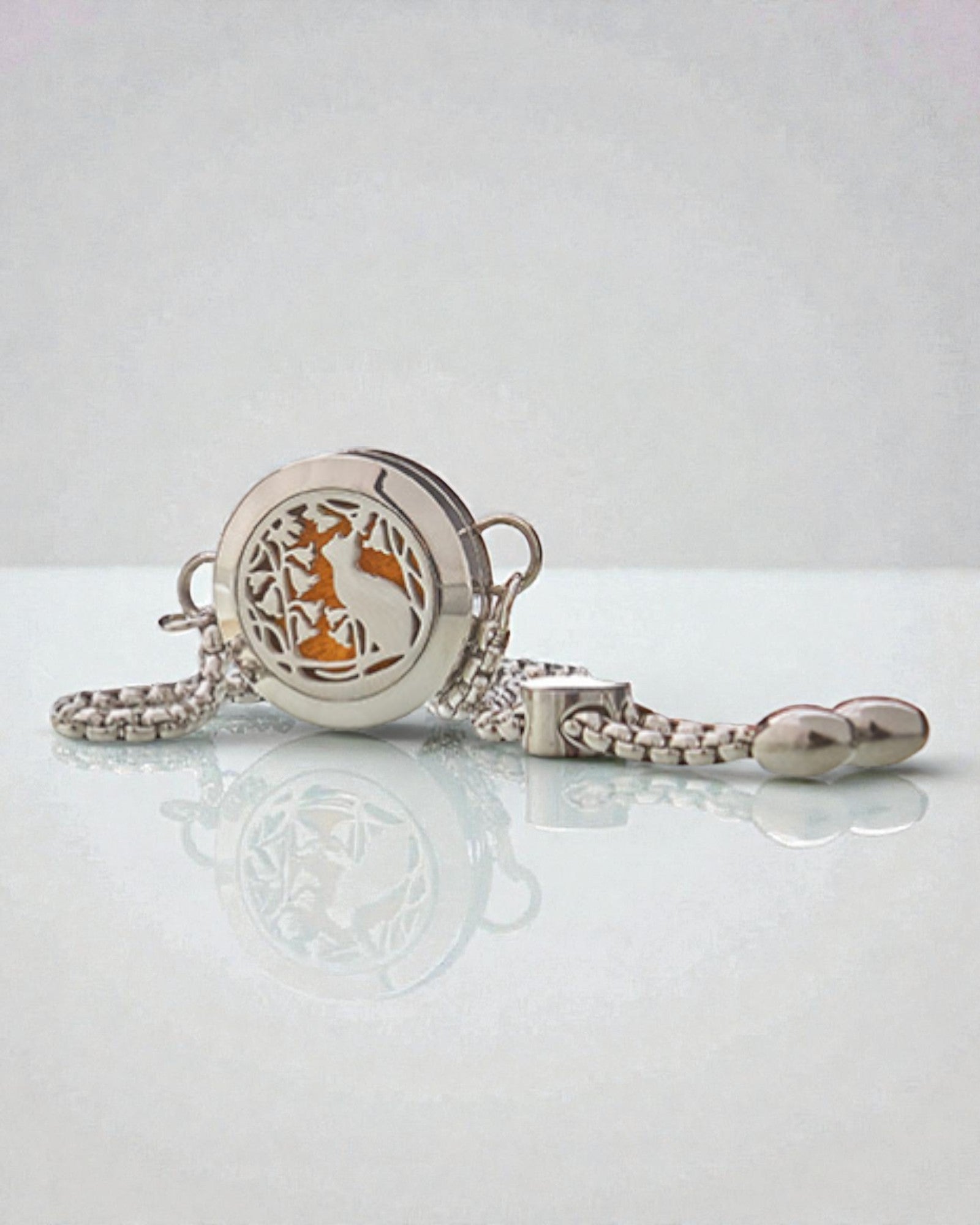 Aromalife Feline Bloom -rannekoru – Tuoksuriipus Kissa ja kukat 20 mm