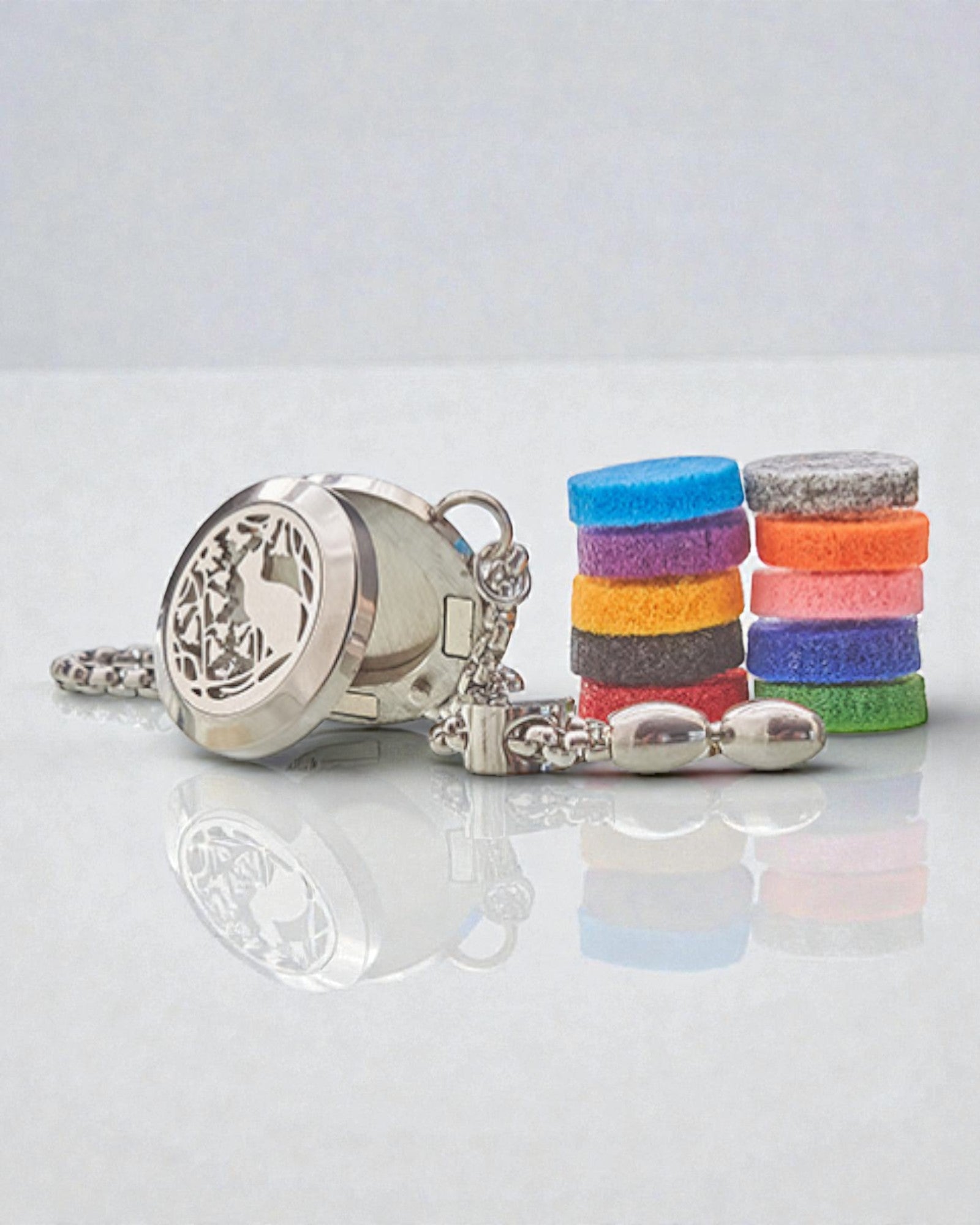 Aromalife Feline Bloom -rannekoru – Tuoksuriipus Kissa ja kukat 20 mm