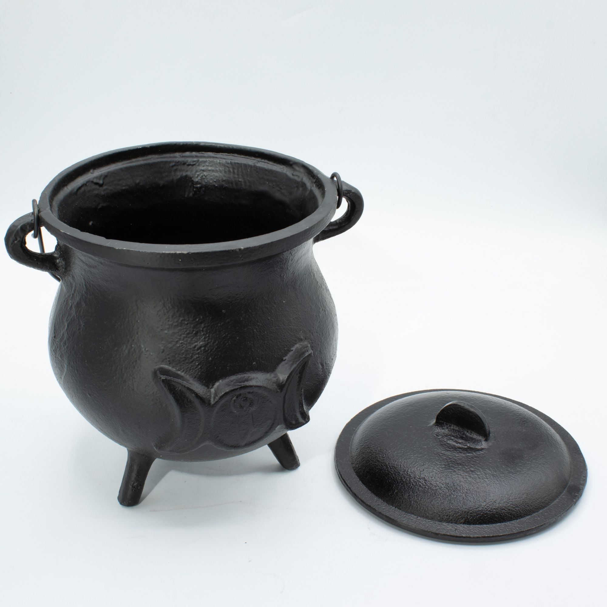 Jättimäinen valurautainen kattila kolminkertaisella kuulla 23x18 cm